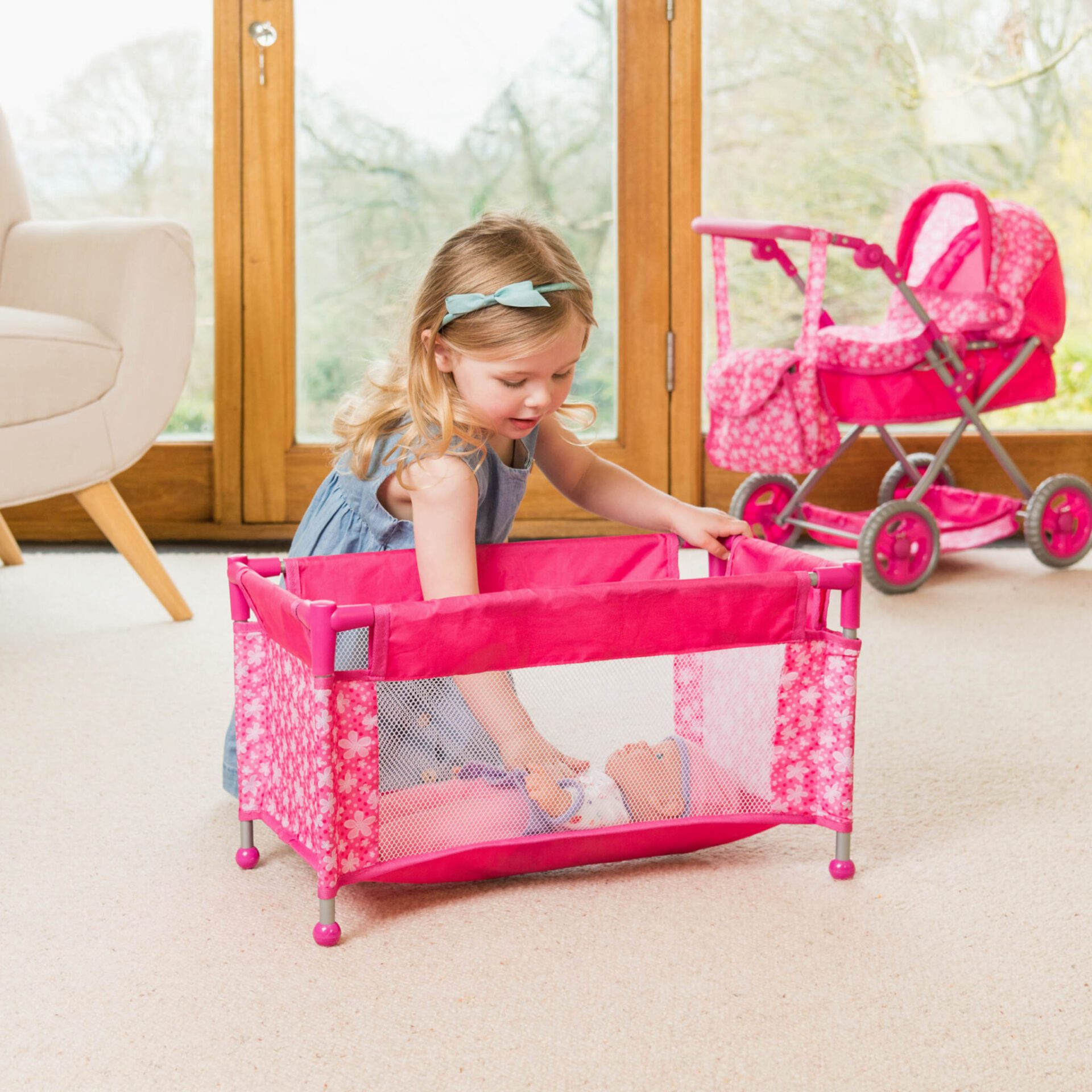 Snuggles Travel Cot - Image 3