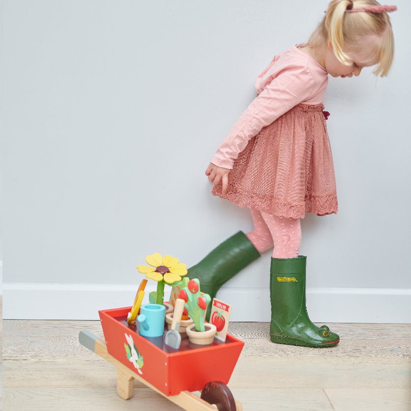 Garden Wheelbarrow Set - Image 6