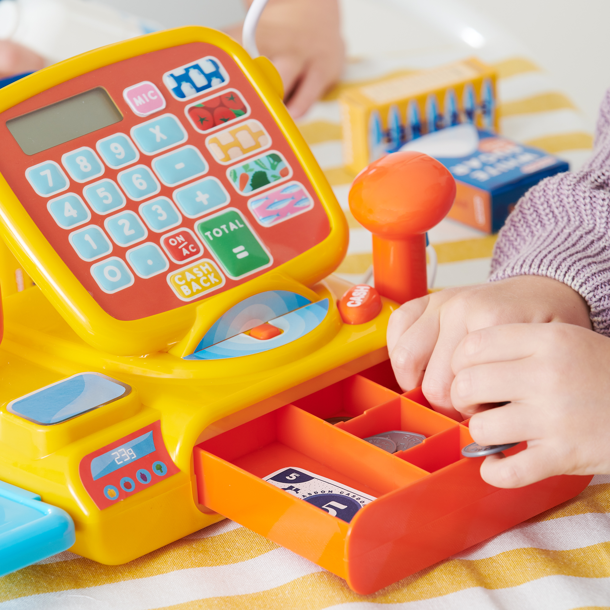 Kids Cash Register - Image 4