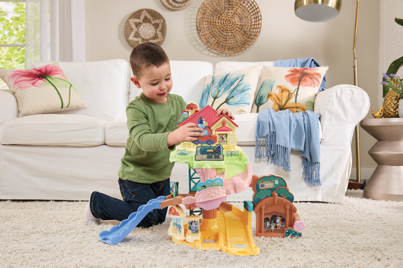 V-Tech Toot Toot Bluey House - Image 4